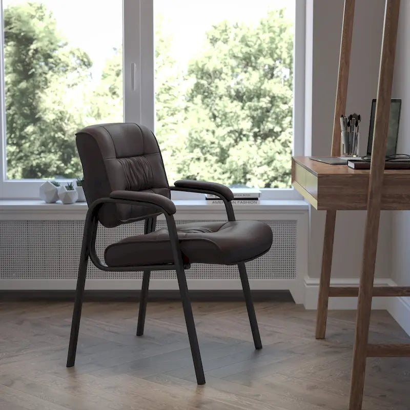 Fauteuil de bureau capitonné en similicuir avec accoudoirs rembourrés – Rouge / Blanc / Marron / Noir, 1 place