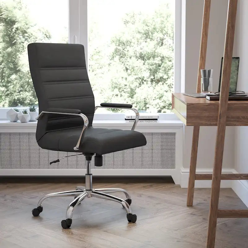 Fauteuil de bureau pivotant à dossier haut en similicuir noir/blanc/gris/marron, piétement chromé/doré/or rose/noir, siège simple
