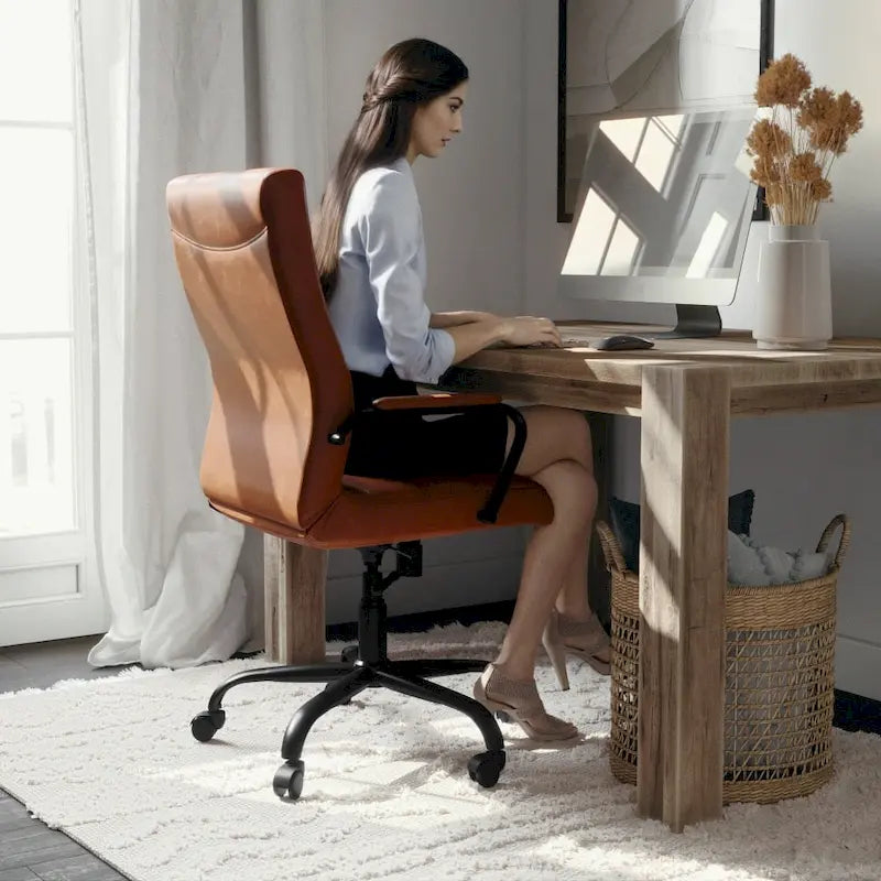 Fauteuil de bureau pivotant à dossier haut en similicuir noir/blanc/gris/marron, piétement chromé/doré/or rose/noir, siège simple