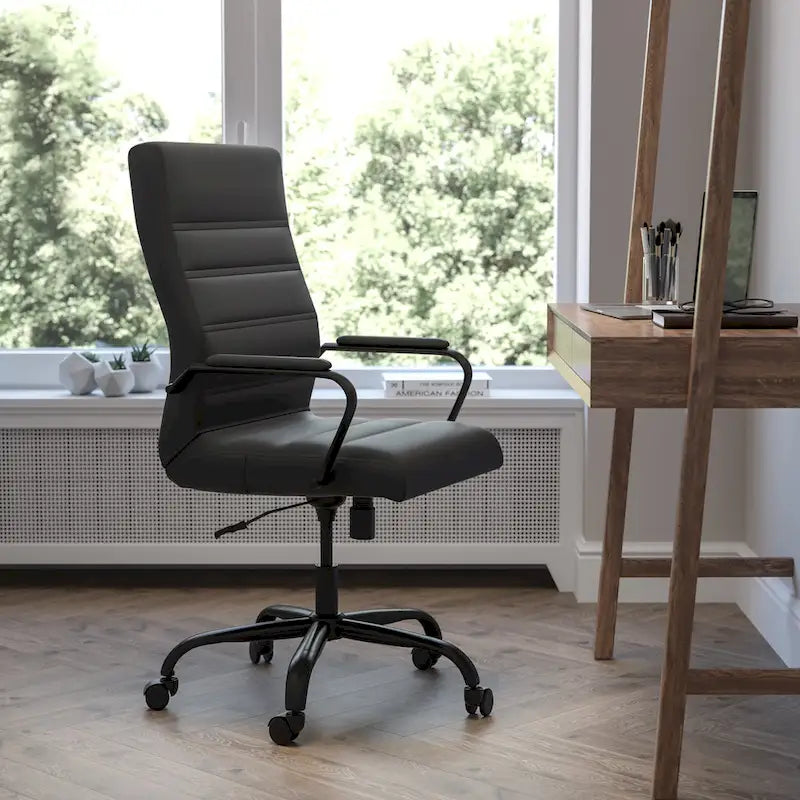 Fauteuil de bureau pivotant à dossier haut en similicuir noir/blanc/gris/marron, piétement chromé/doré/or rose/noir, siège simple