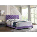 Lit plateforme Queen en velours violet avec garniture cloutée – 1 personne