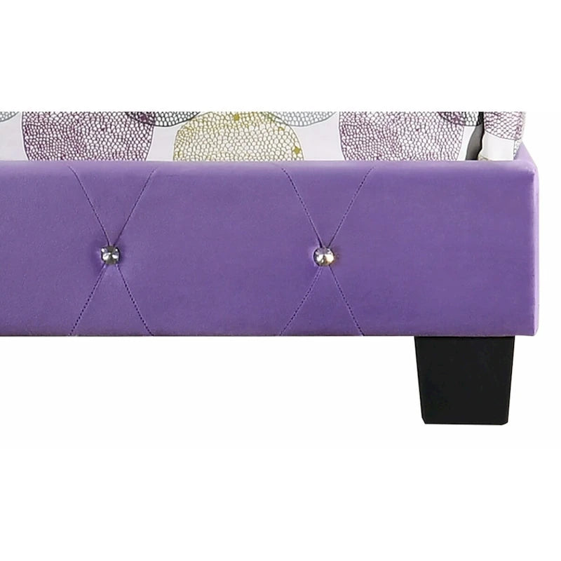 Lit plateforme Queen en velours violet avec garniture cloutée – 1 personne